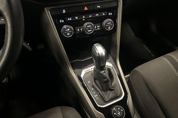 Volkswagen T-Roc 20 of 24