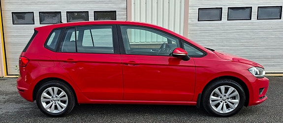 Volkswagen Golf Sportsvan 5 of 15