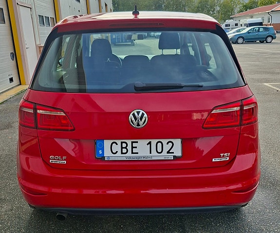 Volkswagen Golf Sportsvan 7 of 15