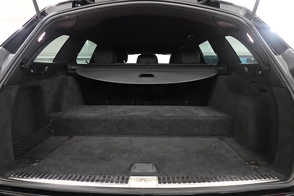 Mercedes-Benz E300 20 of 22