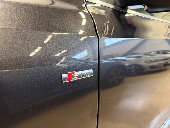 Audi A5 8 of 19