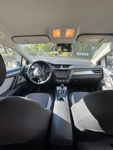 Toyota Avensis 5 of 7