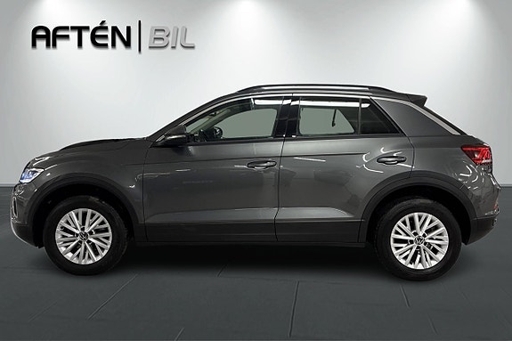 Volkswagen T-Roc 10 of 21