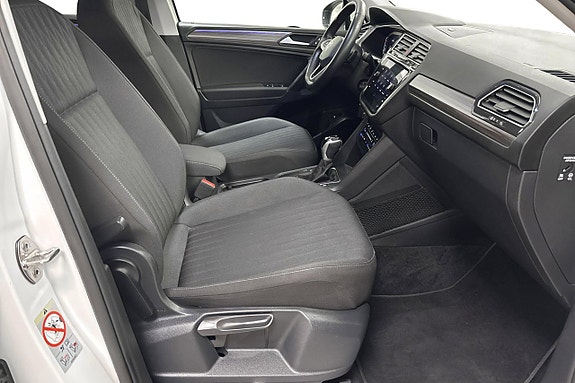 Volkswagen Tiguan Allspace 15 of 24