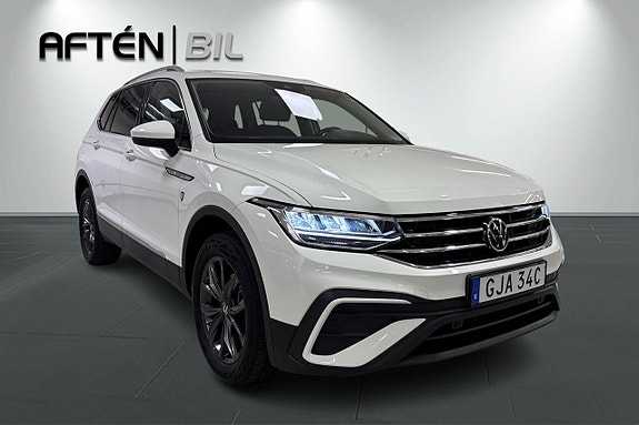 Volkswagen Tiguan Allspace 4 of 24
