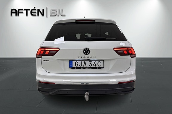 Volkswagen Tiguan Allspace 8 of 24