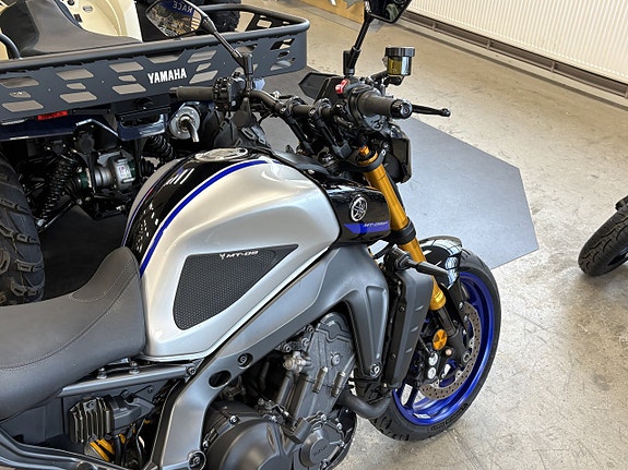 Yamaha MT-09 SP Nyservad 4 of 10