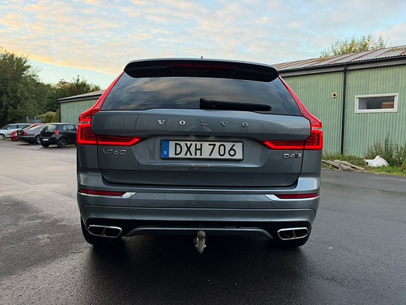 Volvo XC60 9 of 9