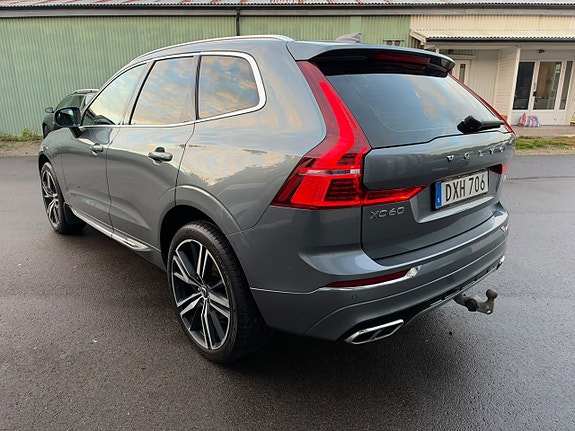 Volvo XC60 7 of 9