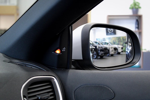 Volvo V40 17 of 18