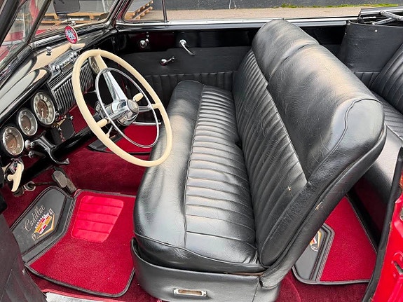Cadillac Serie 62 15 of 28