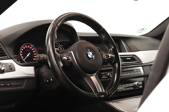 BMW M550d 15 of 18