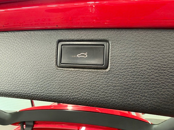 Volkswagen Passat Alltrack 17 of 20