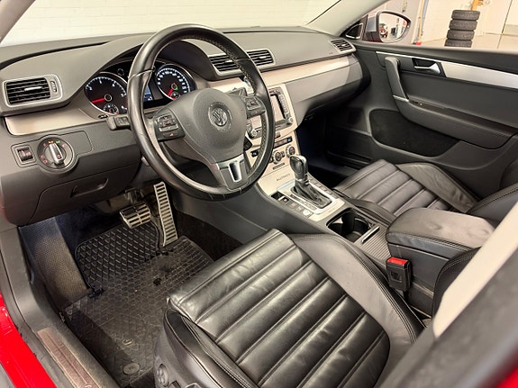 Volkswagen Passat Alltrack 5 of 20