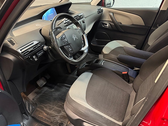 Citroen C4 Picasso 11 of 30