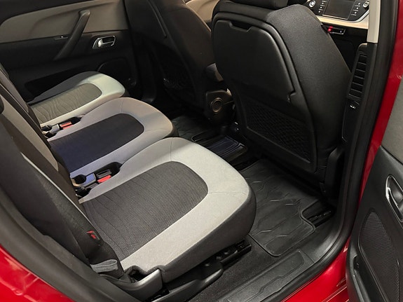 Citroen C4 Picasso 16 of 30