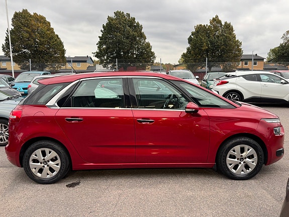 Citroen C4 Picasso 25 of 30