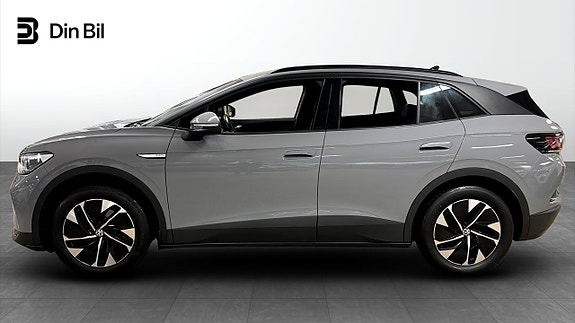 Volkswagen ID.4 2 of 13