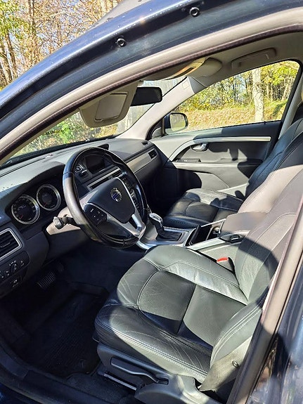 Volvo V70 10 of 10