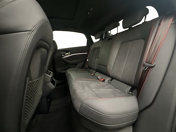 Audi Q8 29 of 30