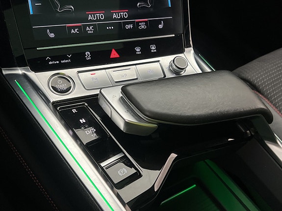 Audi Q8 28 of 30