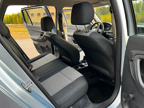 Skoda Fabia 8 of 10