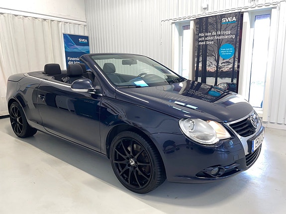Volkswagen Eos 2 of 28