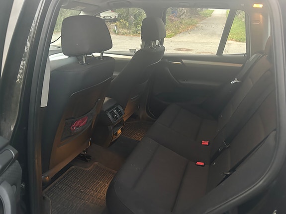 BMW X3 7 of 7