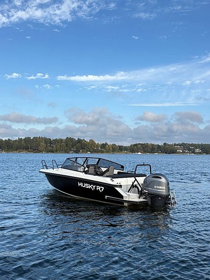 Finnmaster Husky R7 black edition 2022 - Yamaha 200 HK 3 of 12