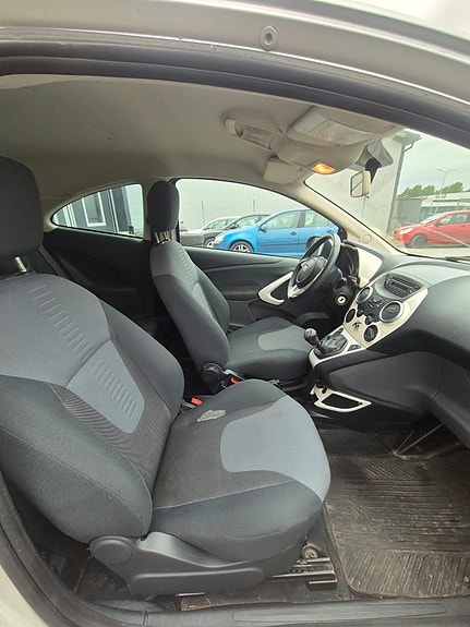 Ford Ka 10 of 13