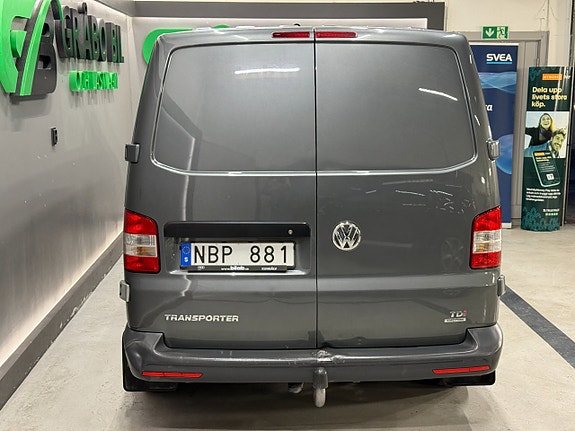 Volkswagen Transporter 8 of 17