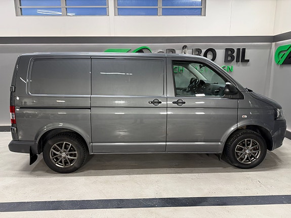Volkswagen Transporter 6 of 17