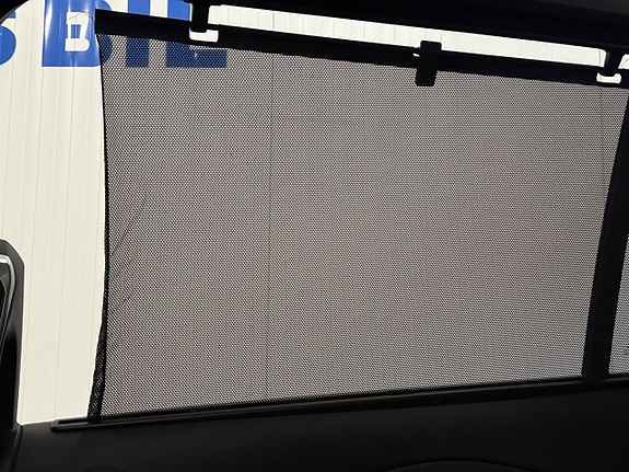 Ford C-Max 23 of 27