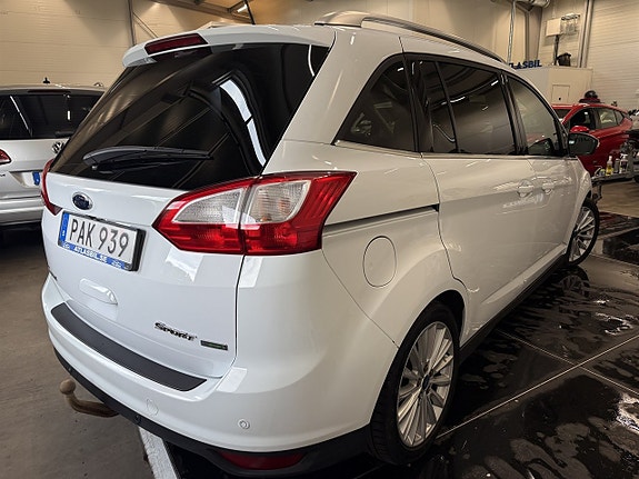 Ford C-Max 5 of 27