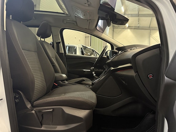 Ford C-Max 8 of 27
