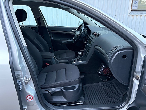 Skoda Octavia 12 of 15