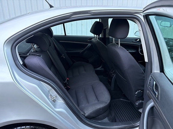 Skoda Octavia 11 of 15