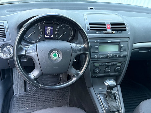 Skoda Octavia 13 of 15