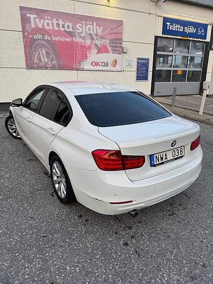 BMW 320d 11 of 11