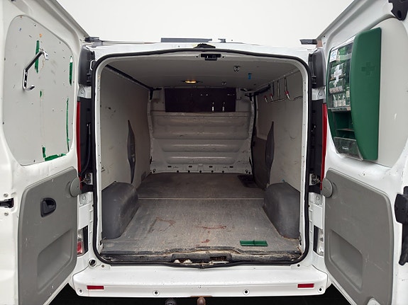 Renault Trafic 14 of 15