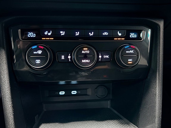 Volkswagen Tiguan Allspace 22 of 30