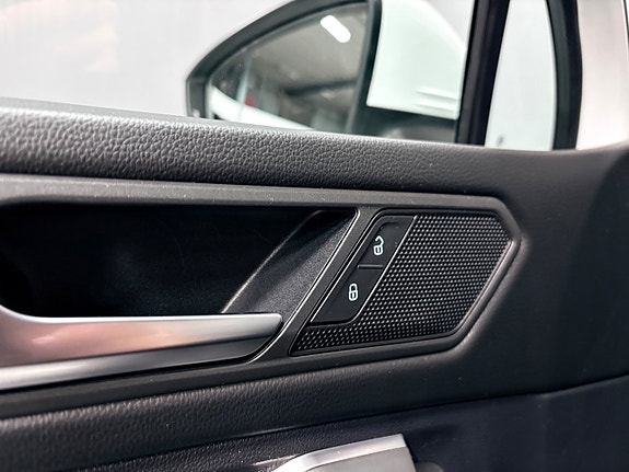 Volkswagen Tiguan Allspace 30 of 30