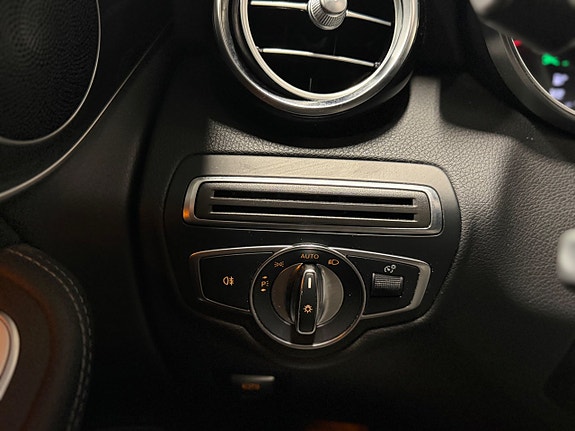 Mercedes-Benz GLC220 d 25 of 26