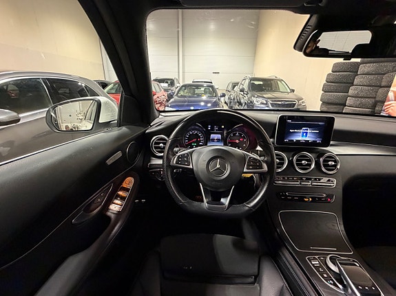 Mercedes-Benz GLC220 d 14 of 26