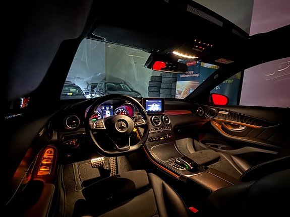 Mercedes-Benz GLC220 d 16 of 26