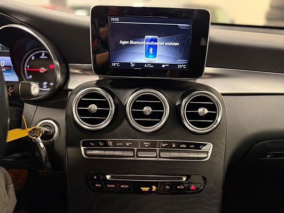 Mercedes-Benz GLC220 d 20 of 26