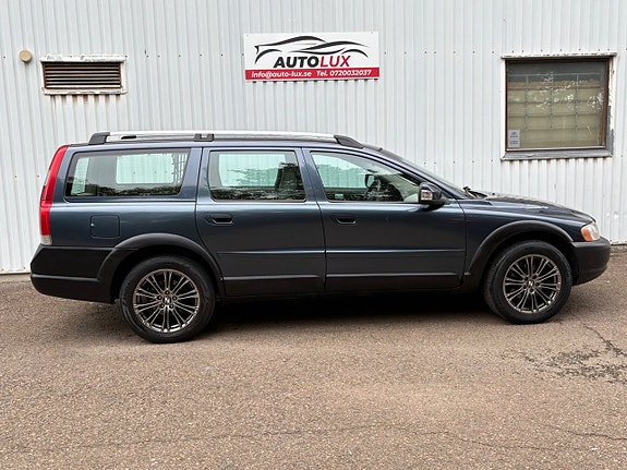 Volvo XC70 5 of 15