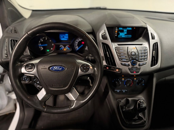 Ford Transit Connect 13 of 21