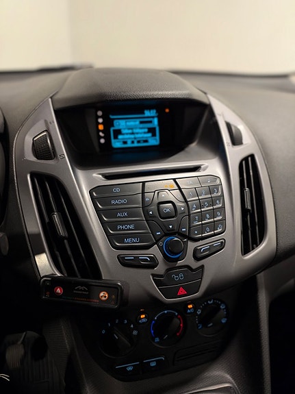 Ford Transit Connect 18 of 21