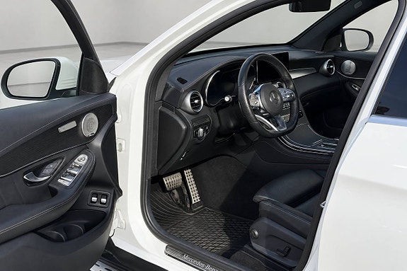 Mercedes-Benz GLC220 d 13 of 30